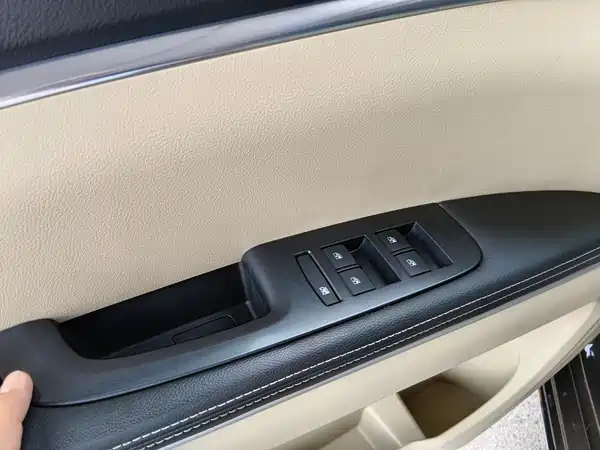 Buick GL8 2024
