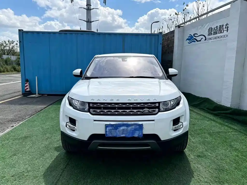 Land Rover Evoque 2015 — фото 2