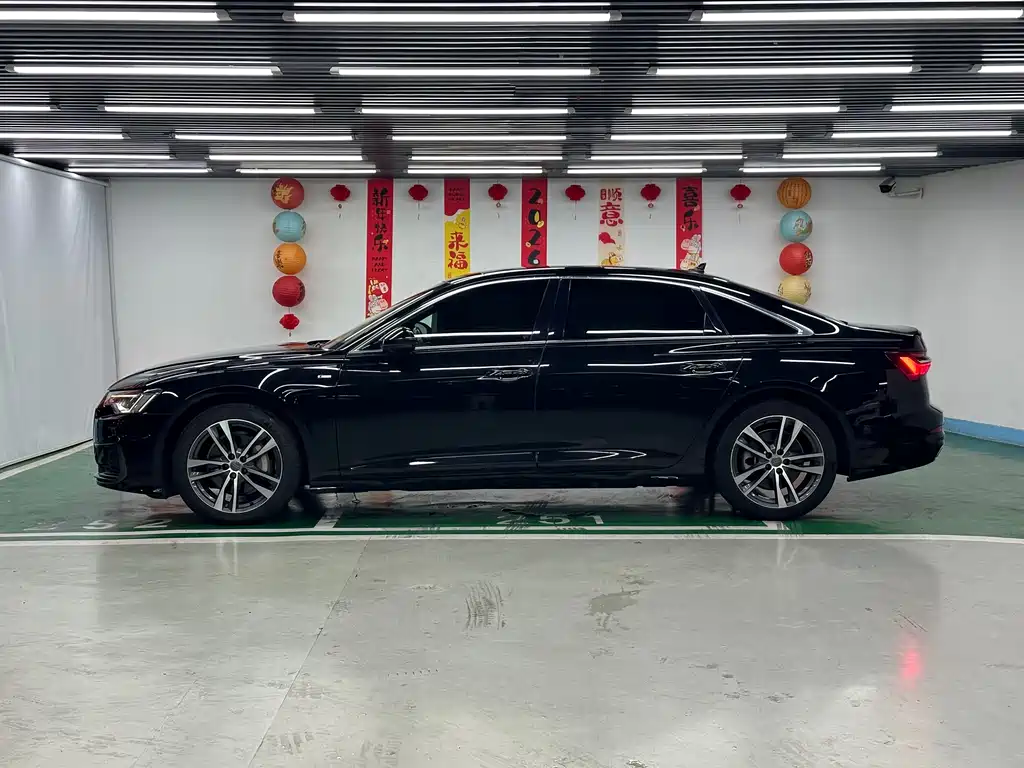 Audi A6L 2021