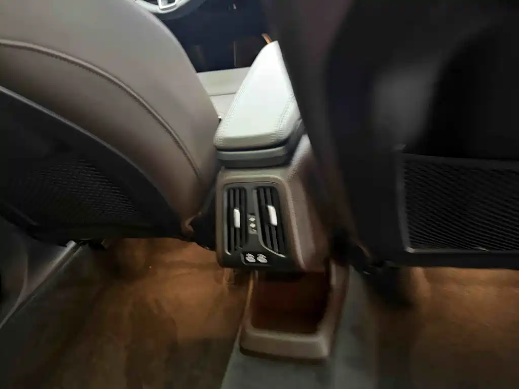 BMW X1 2024