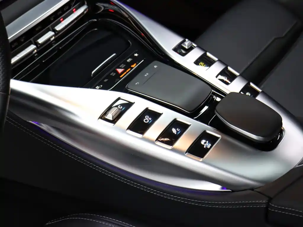 Mercedes-Benz AMG GT 2024 — фото 7