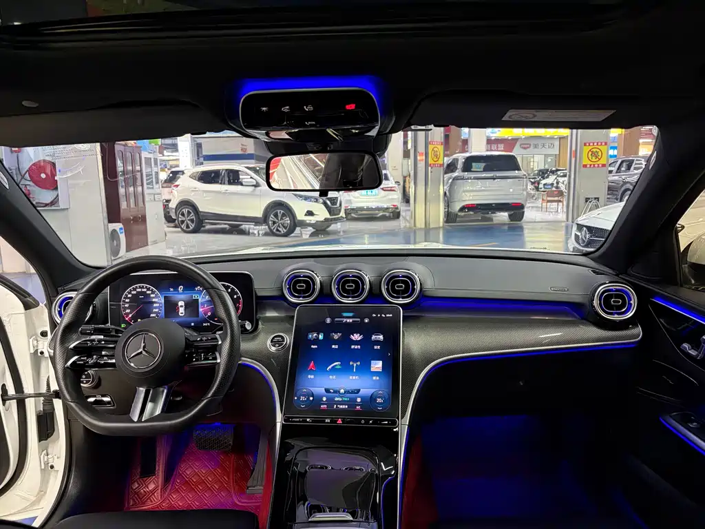 Mercedes-Benz C-Class 2022