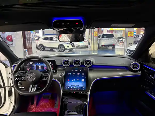 Mercedes-Benz C-Class 2022