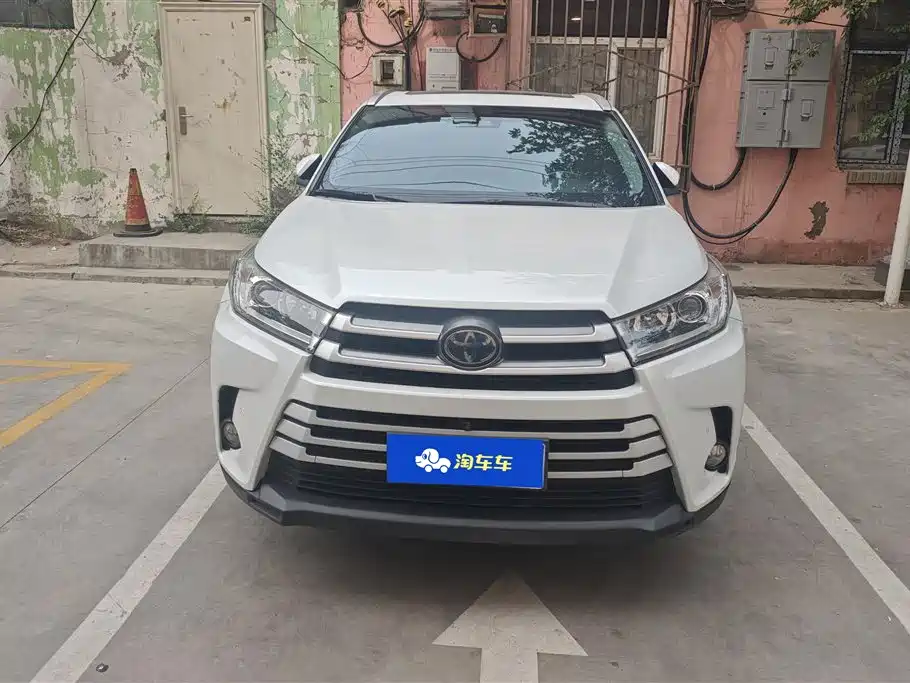 Toyota Highlander 2020 — фото 2