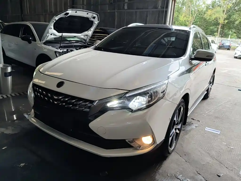Venucia T90 2017