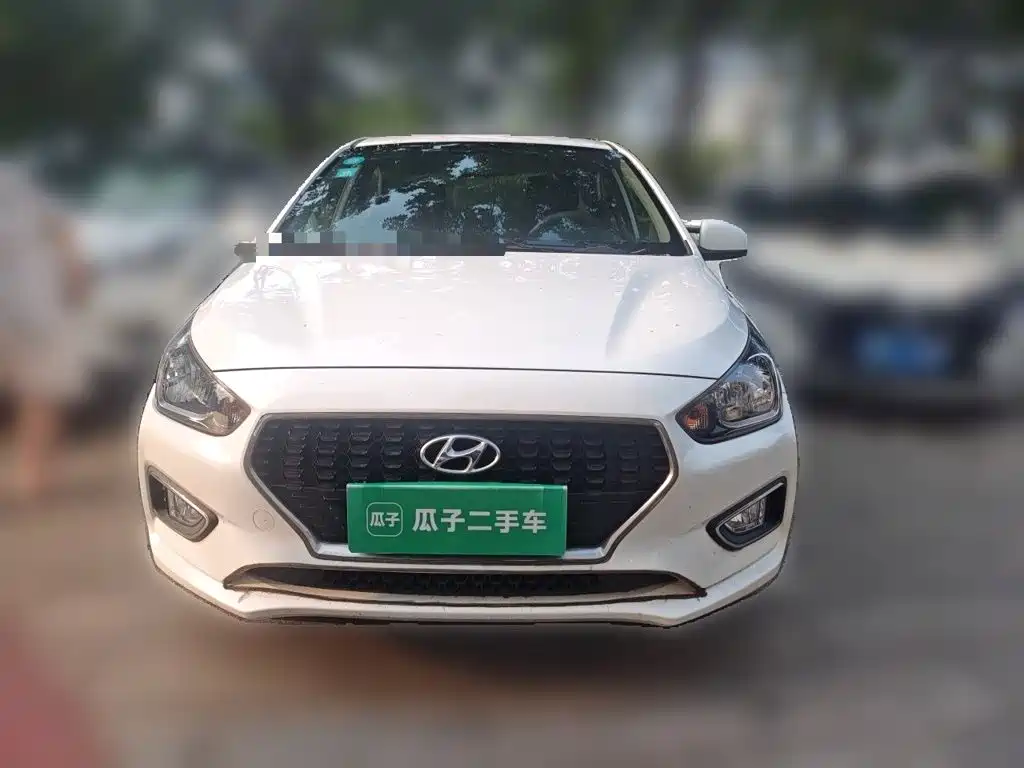 Hyundai Accent 2019 — фото 2