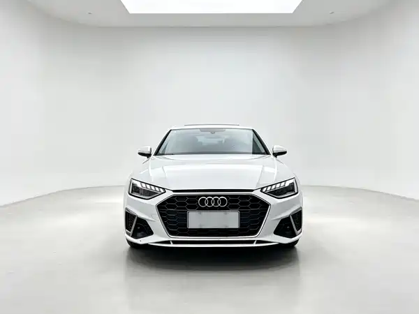 Audi A4L 2023