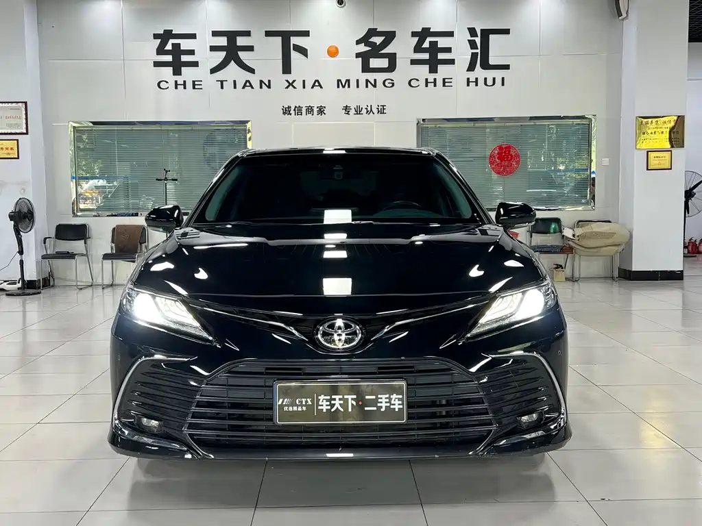 Toyota Camry 2023