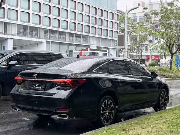 Toyota Avalon 2023