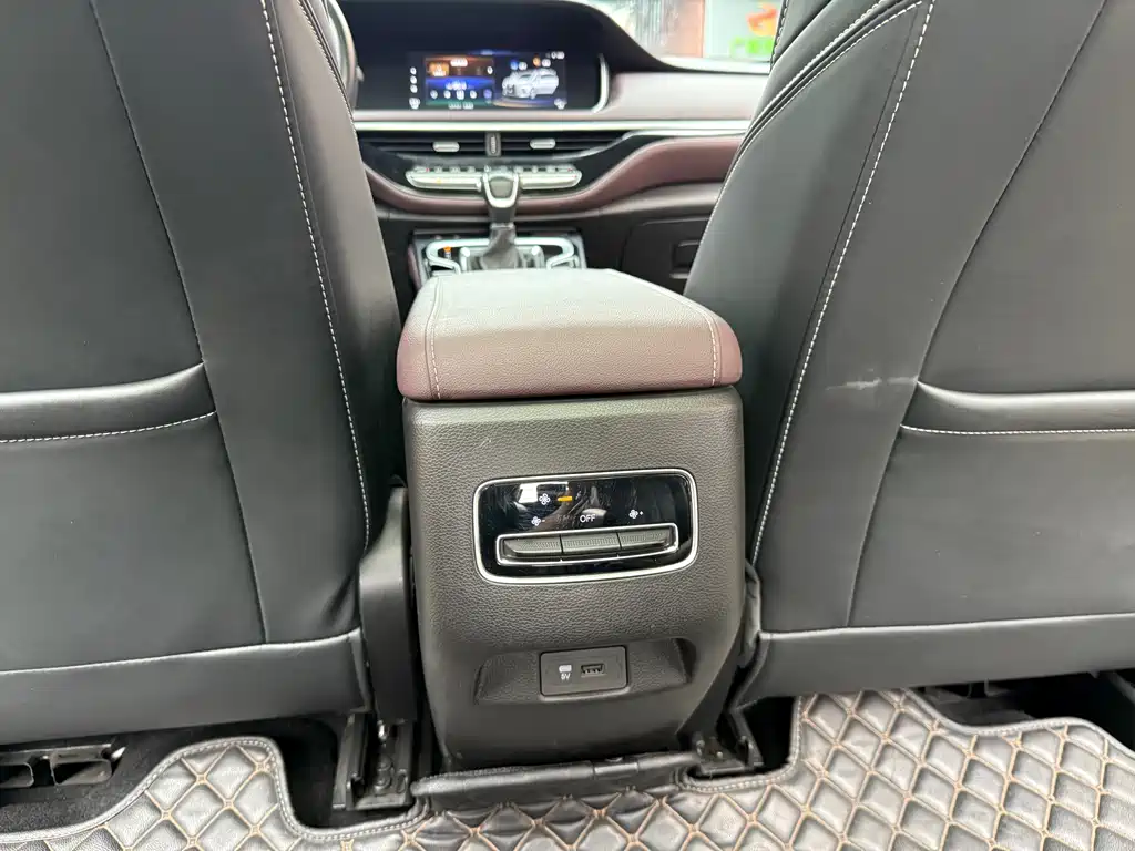 GAC Motor Trumpchi M6 2021 — фото 14