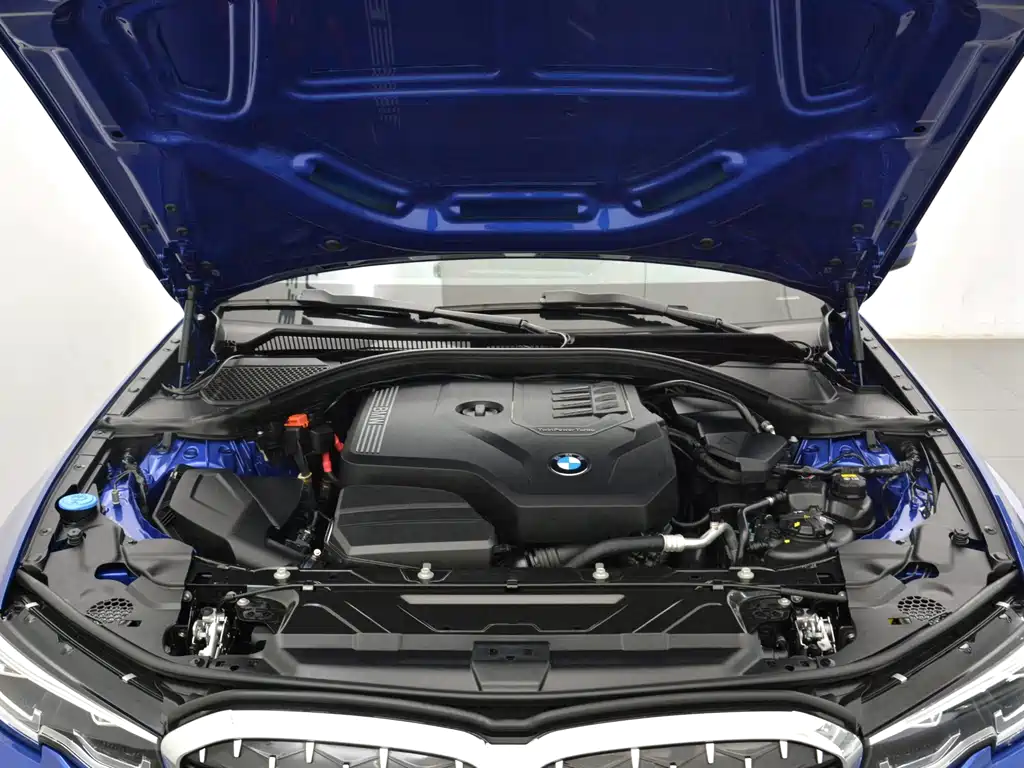 BMW 3 Series 2020 — фото 13