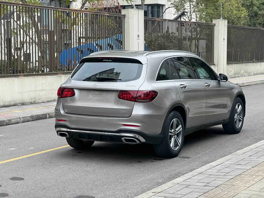 Mercedes-Benz GLC 2020 — фото 20