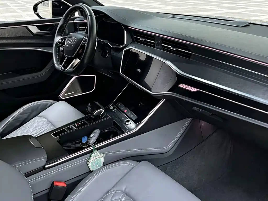 Audi A7L 2024 — фото 6