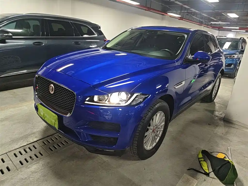 Jaguar F-PACE 2018 — фото 2