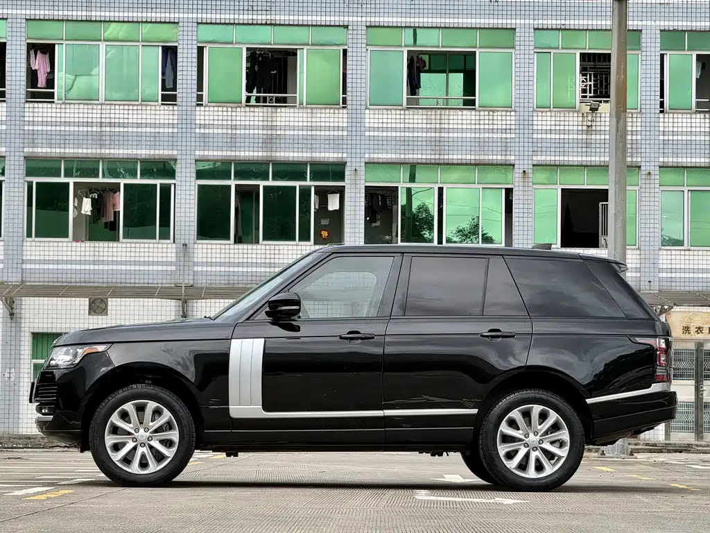 Land Rover Range Rover 2017 — фото 19