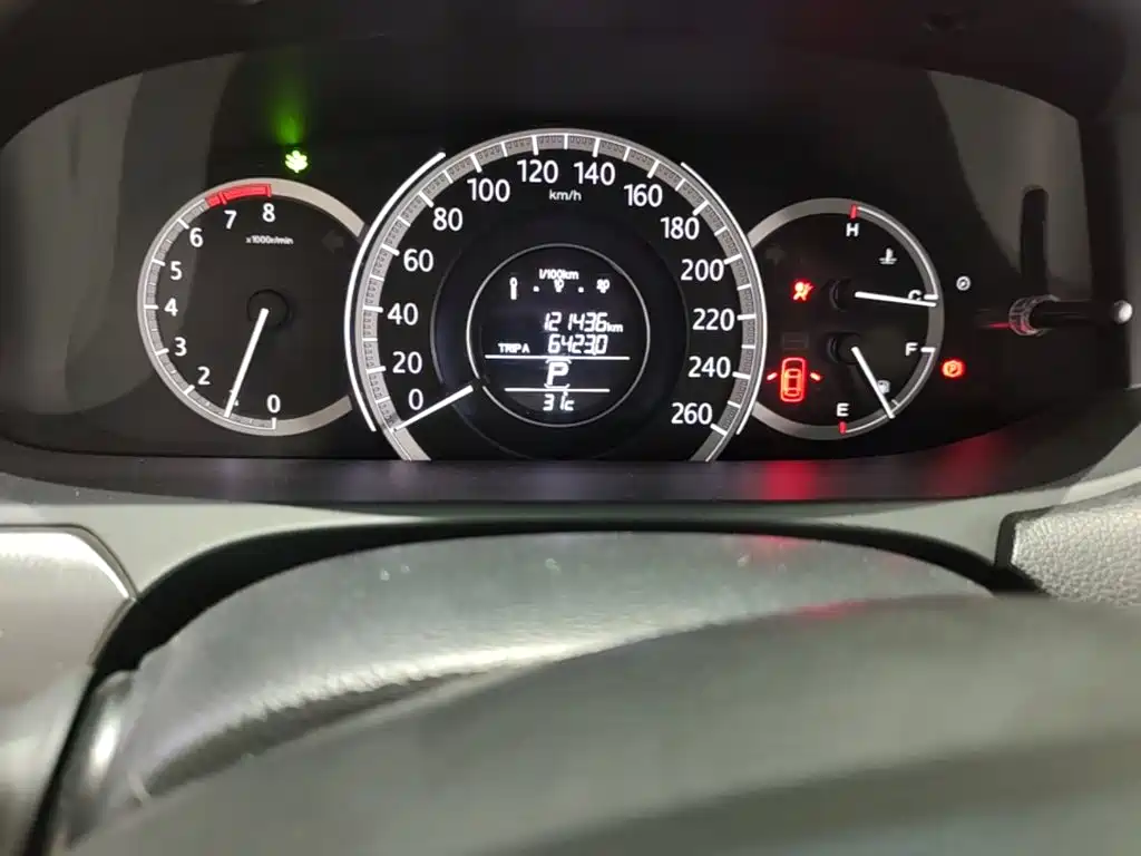 Honda Accord 2016 — фото 12