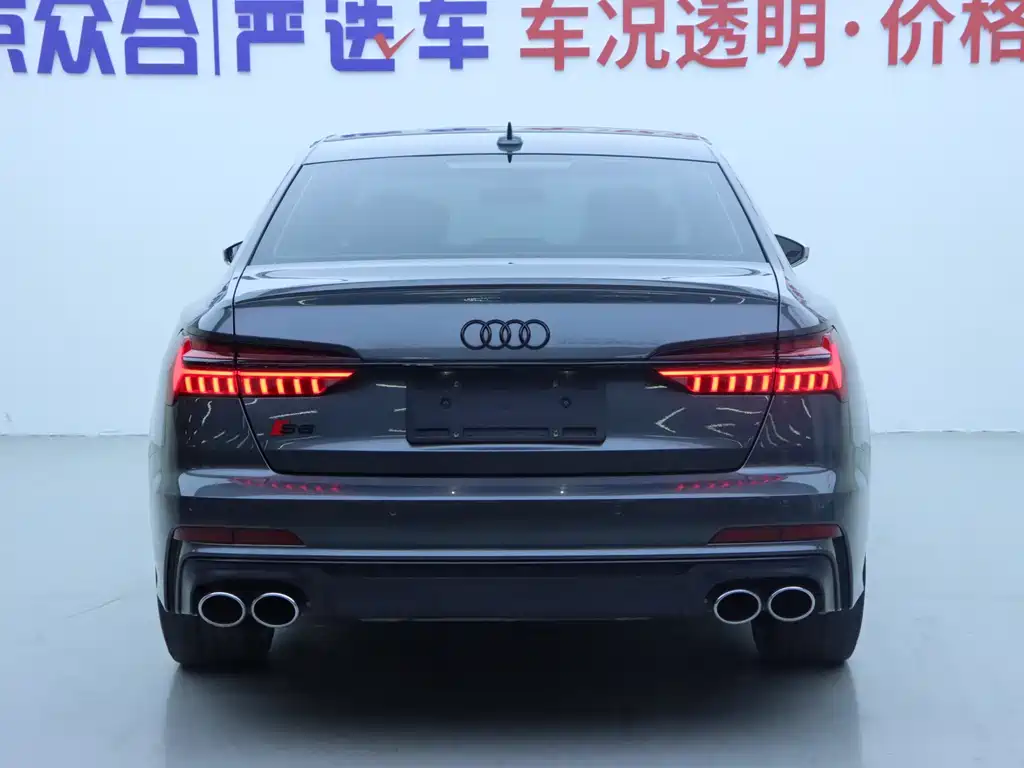 Audi S6 2023 — фото 23