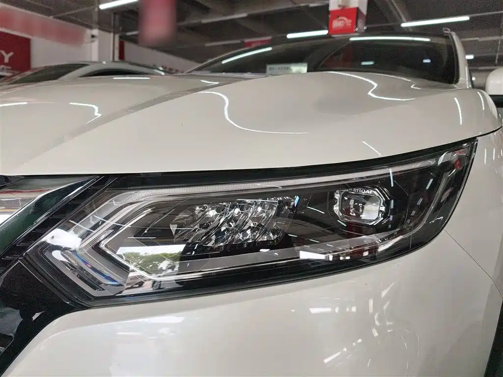 Nissan Qashqai 2023 — фото 18