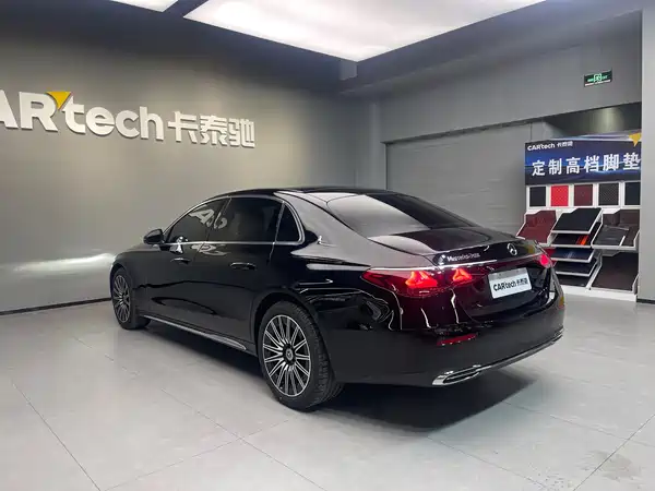 Mercedes-Benz E-Class 2024