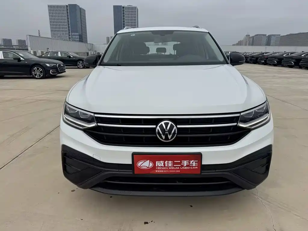 Volkswagen Tiguan L 2024