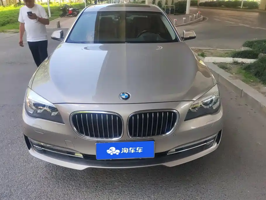 BMW 7 Series 2014 — фото 2