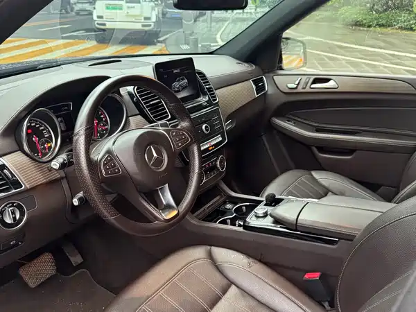 Mercedes-Benz GLE 2018