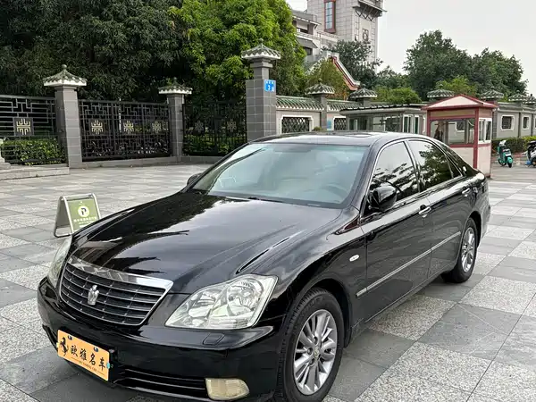 Toyota Crown 2009