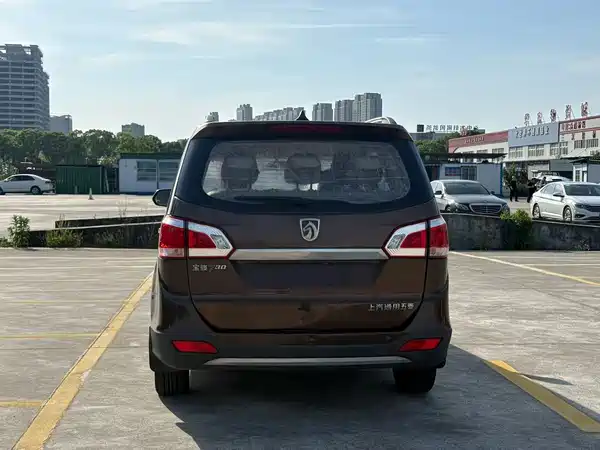 Baojun 730 2014