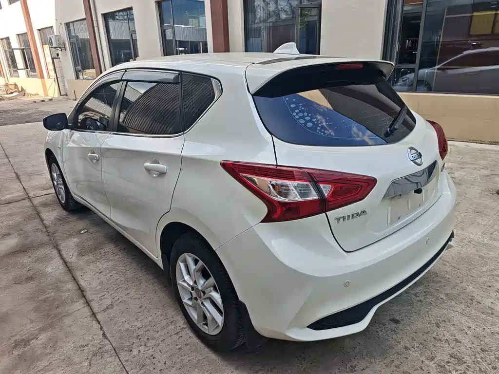 Nissan Tiida 2021