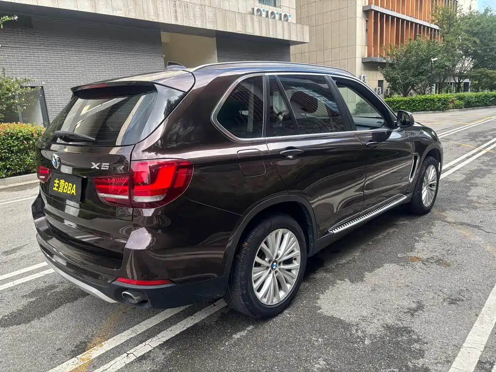 BMW X5 2015 — фото 18