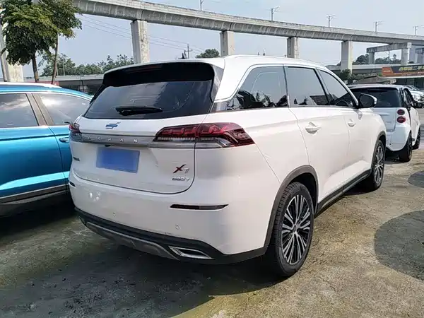 Changan Auchan X7 2020