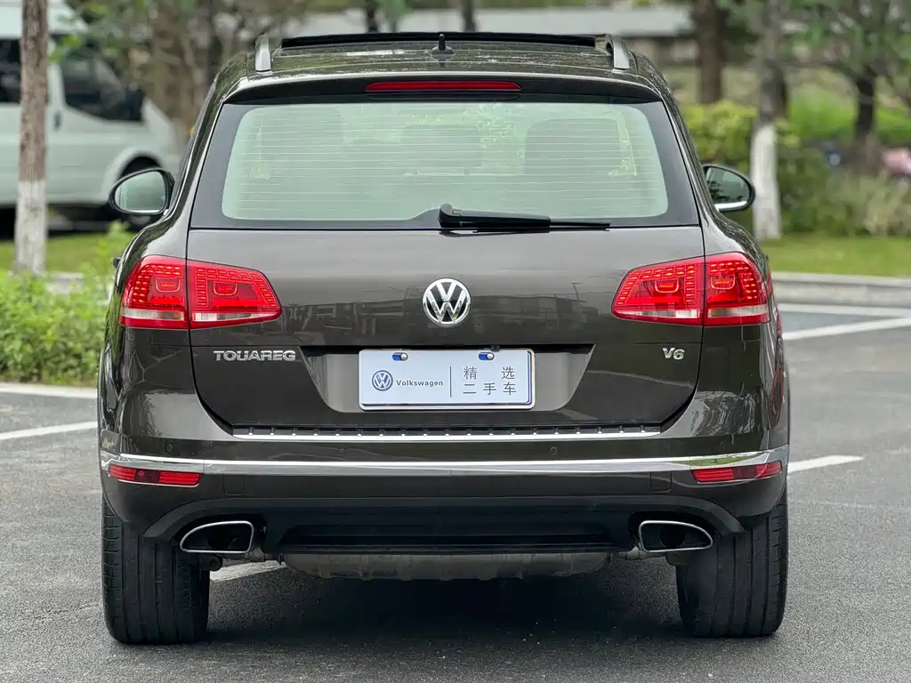 Volkswagen Touareg 2017 — фото 17