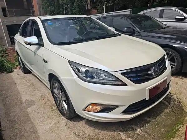 Changan Eado 2016