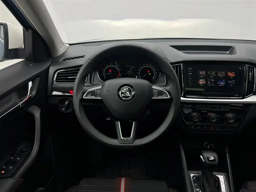 Skoda Kamiq 2020 — фото 17