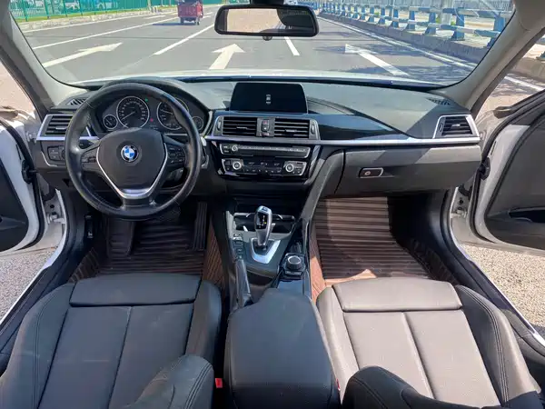 BMW 3 Series 2018