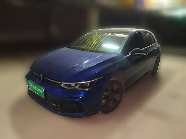 Volkswagen Golf 2021