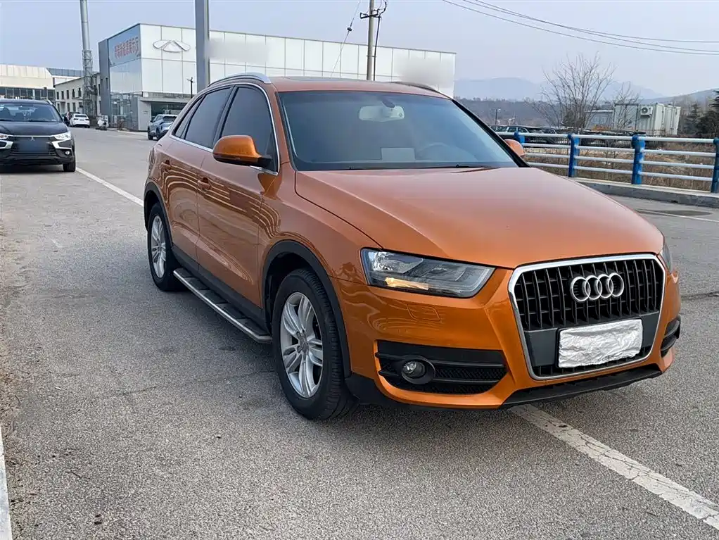 Audi Q3 2016 — фото 22