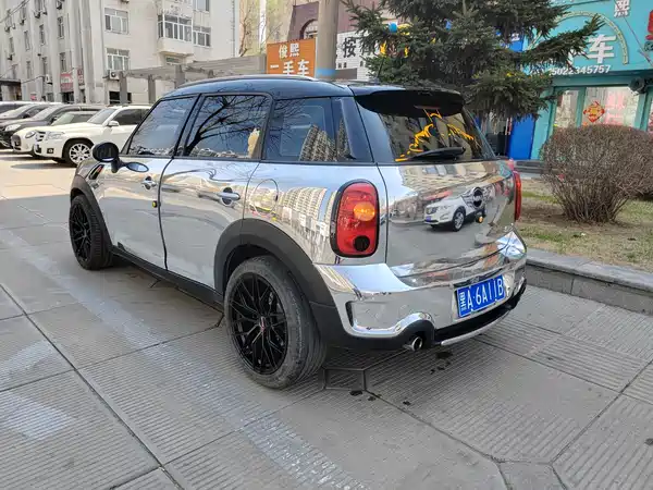 MINI Countryman 2011