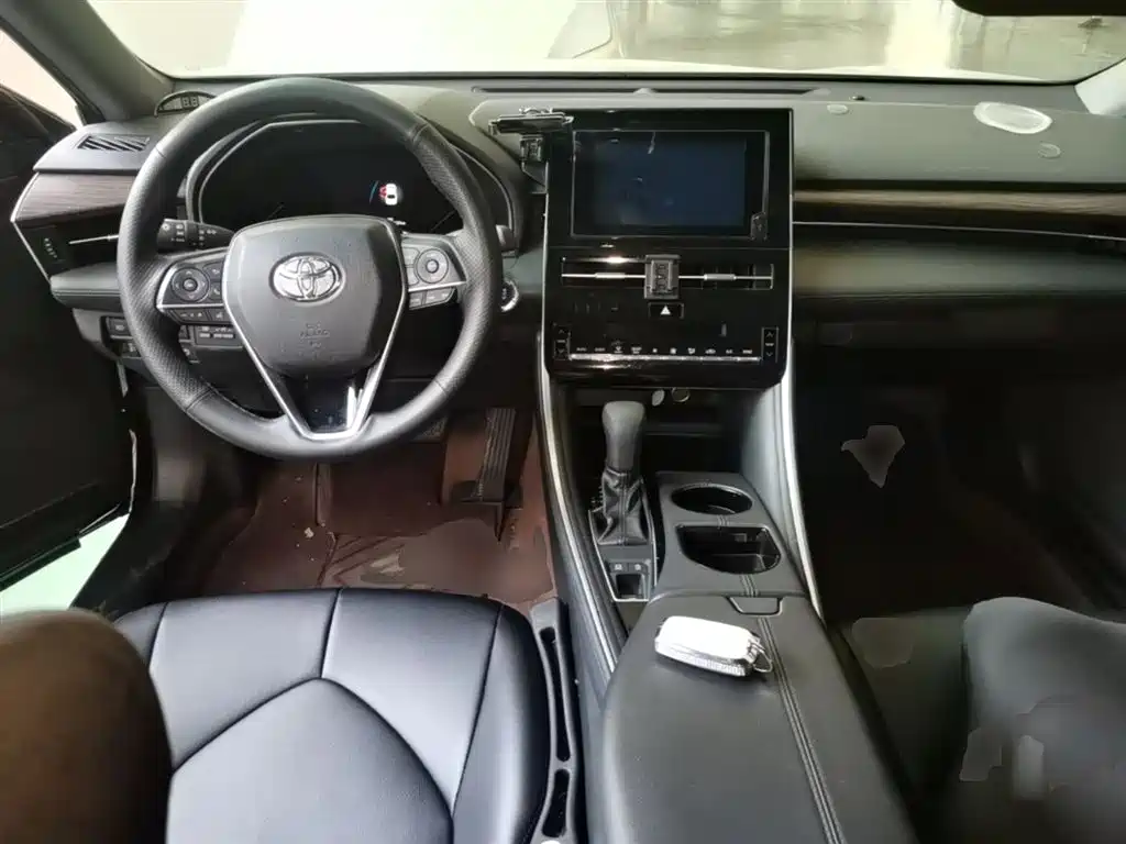 Toyota Avalon 2024 — фото 10
