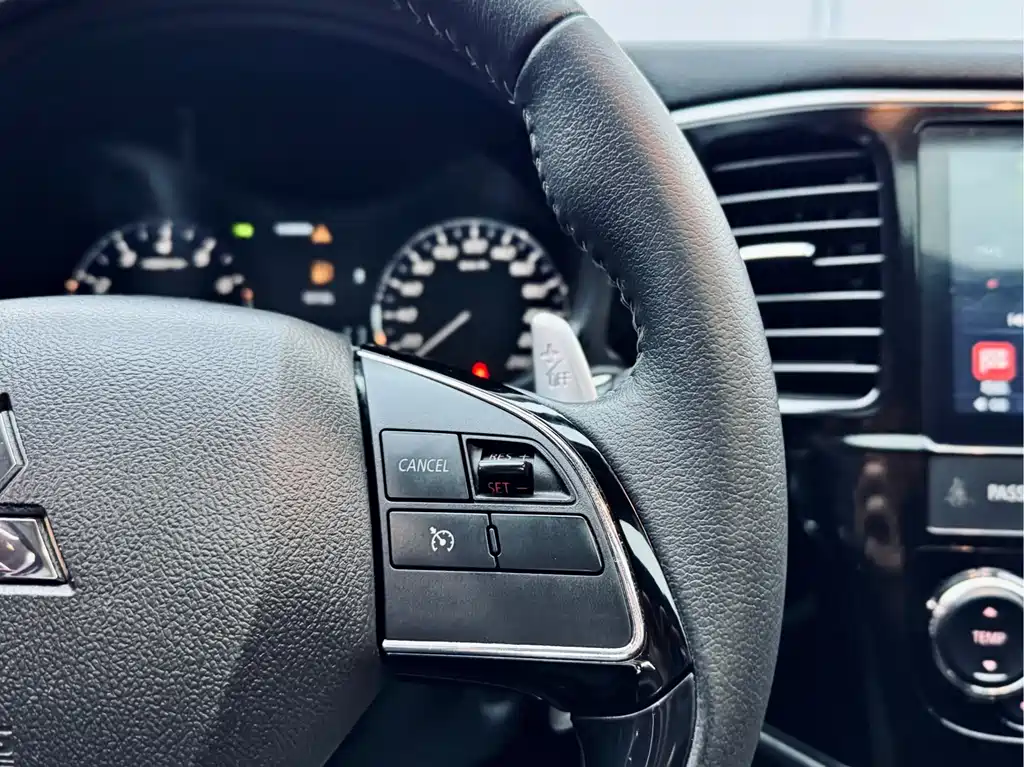 Mitsubishi Outlander 2020 — фото 22