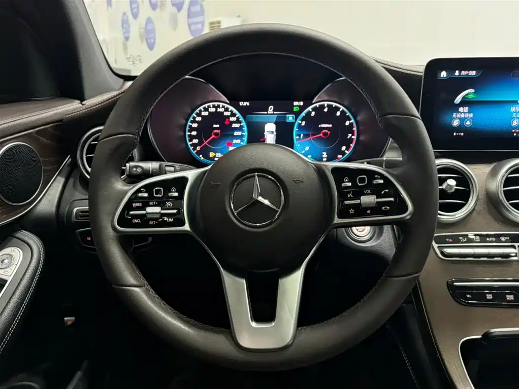 Mercedes-Benz GLC 2020 — фото 7