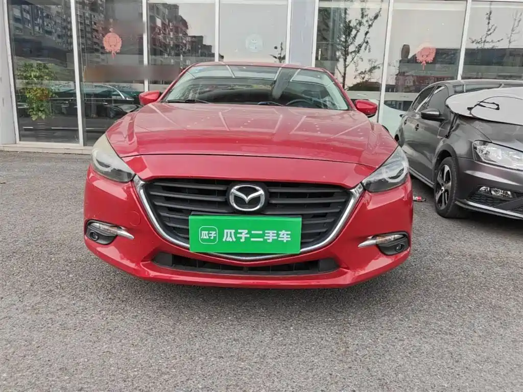 Mazda 3 Axela 2017 — фото 3