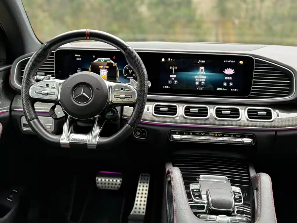 Mercedes-Benz GLE Coupe AMG 2023 — фото 12