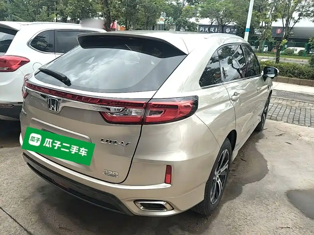 Honda UR-V 2018 — фото 7