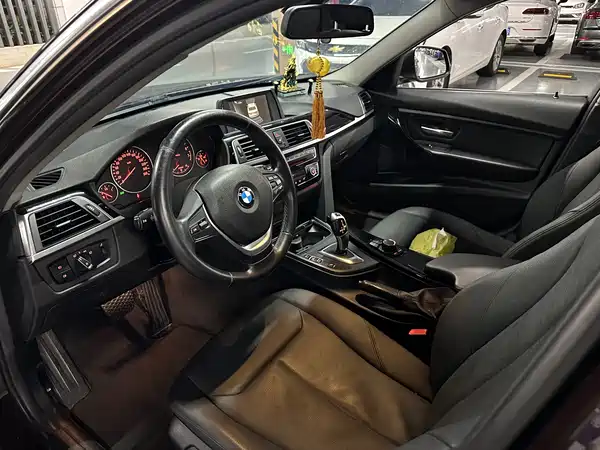 BMW 3 Series 2016