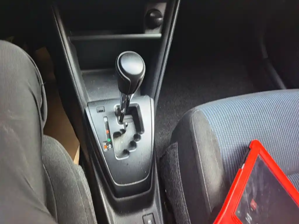 Toyota Yaris L 2018 — фото 14