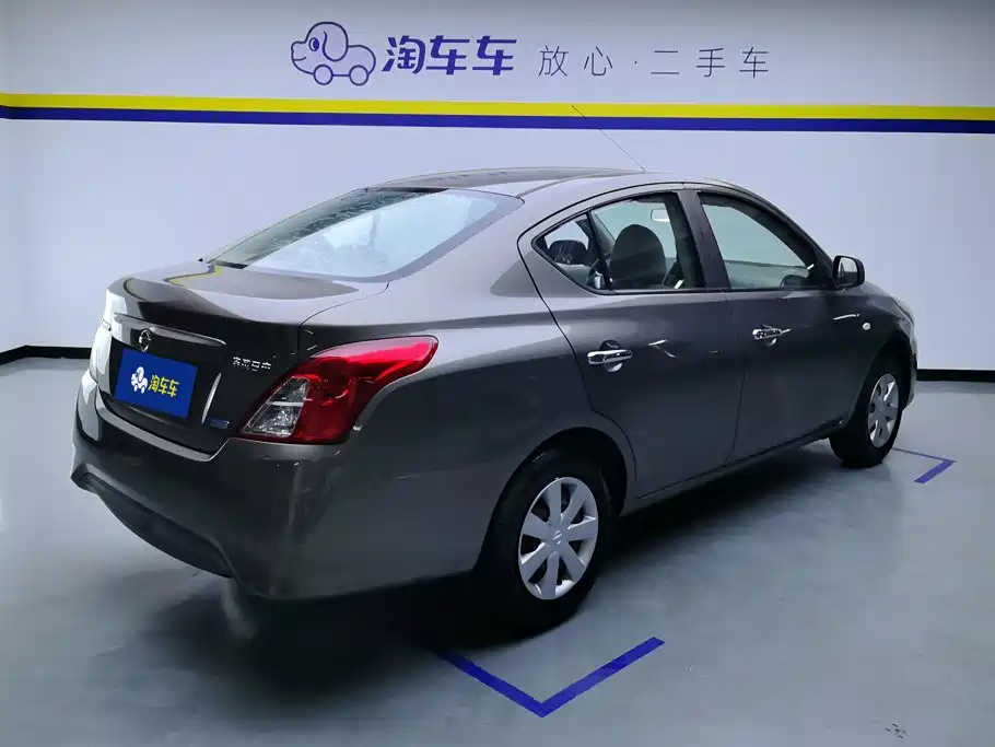 Nissan Sunny 2016