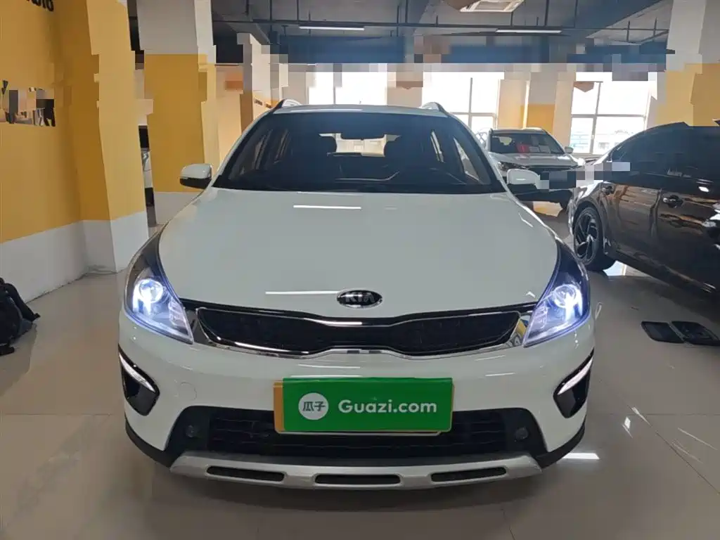 Kia KX Cross 2019 — фото 3