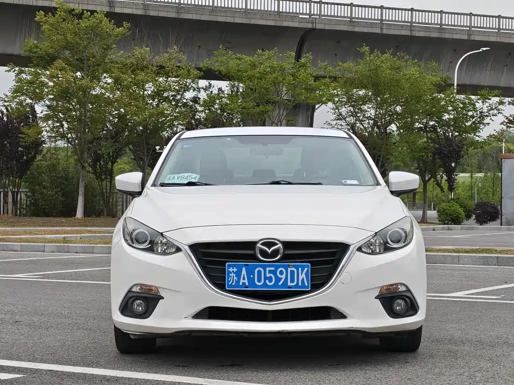 Mazda 3 Axela 2016 — фото 6