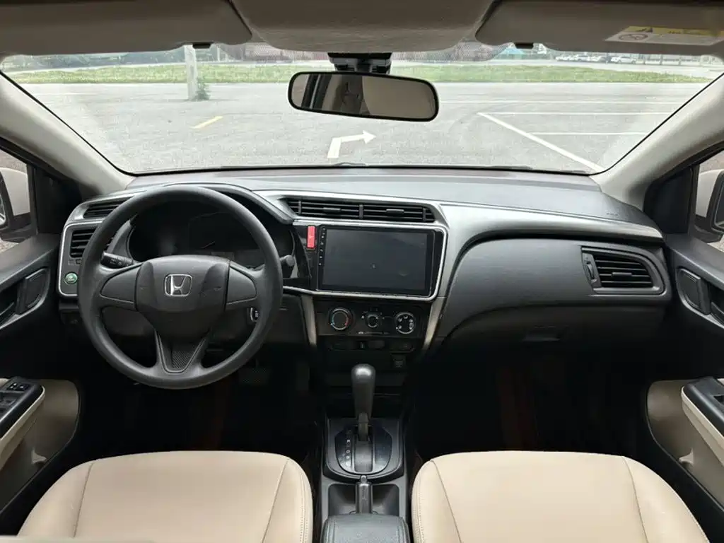 Honda City 2018 — фото 18